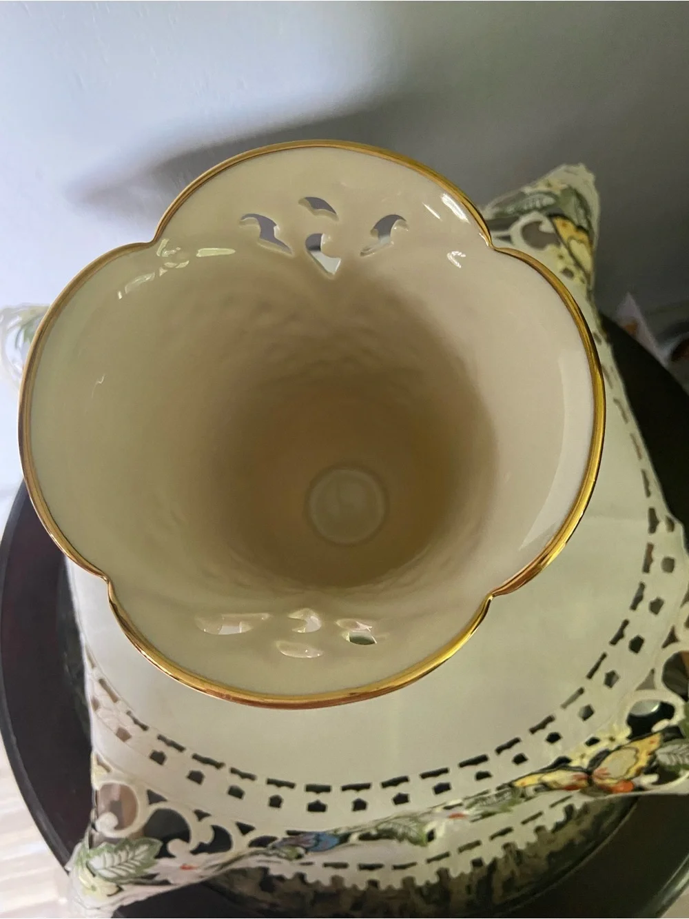Lenox 8” limited edition 24K gold accent sweet lily of the valley 2004